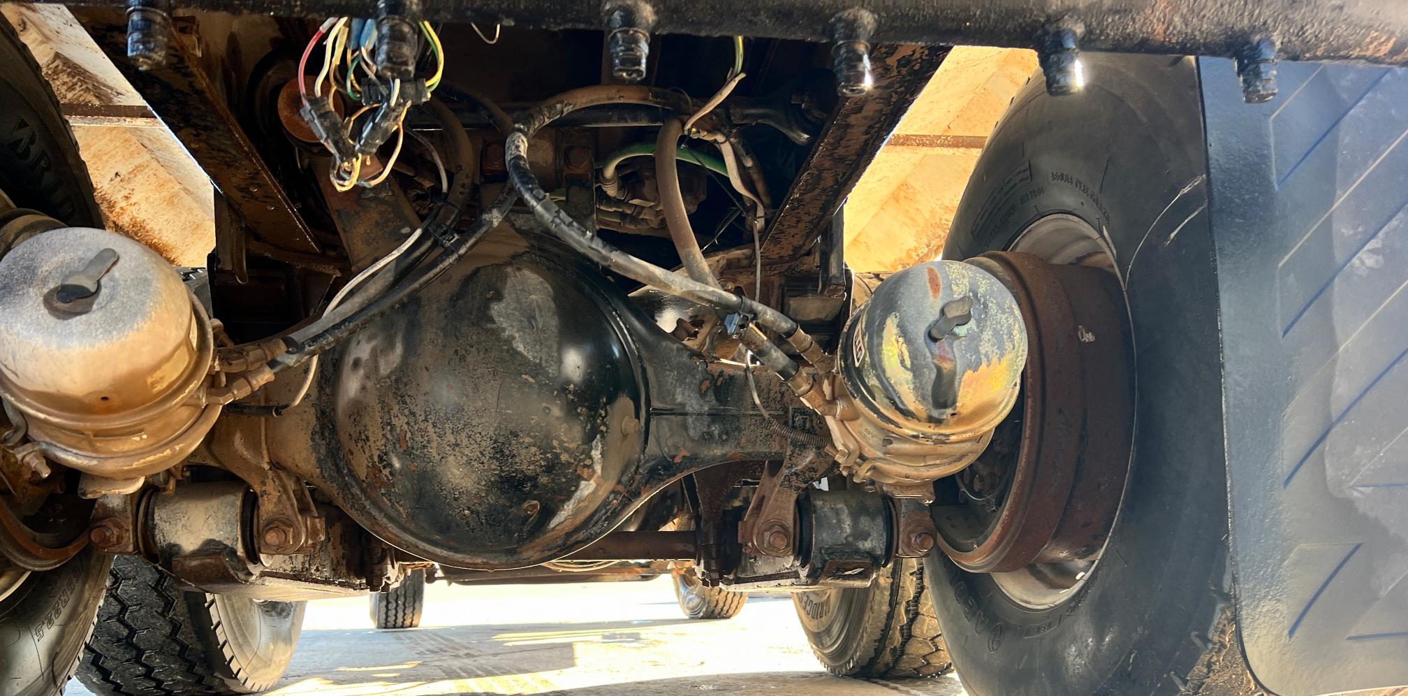 2007 STERLING L7500 Water Truck - Image 63