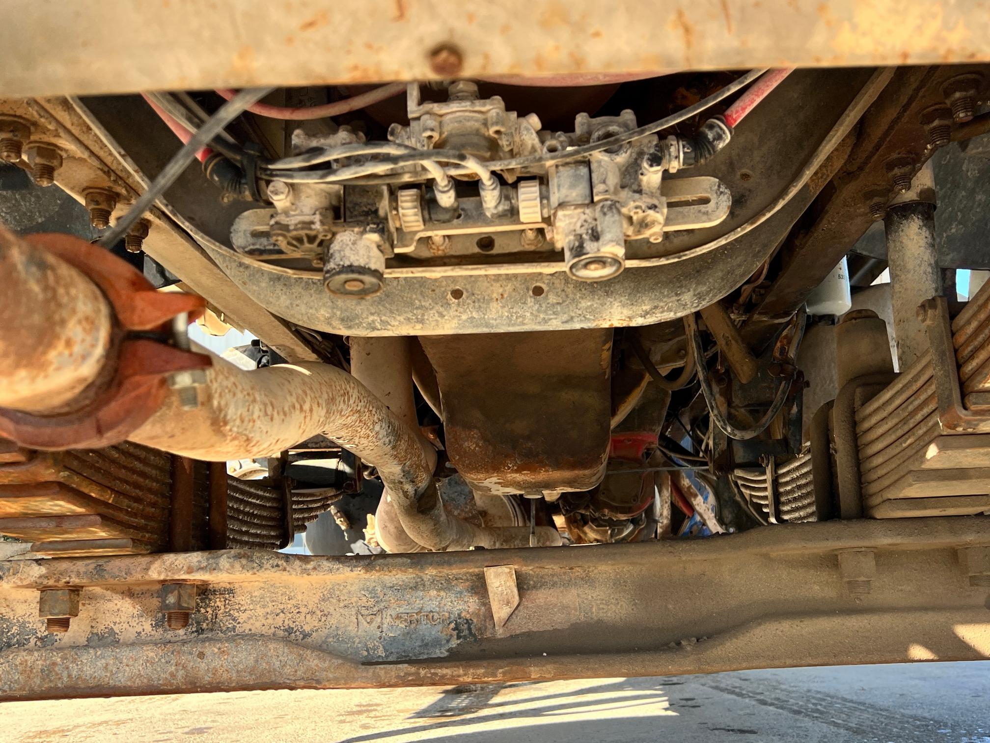 2007 STERLING L7500 Water Truck - Image 61