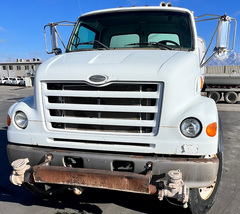 2007 STERLING L7500 Water Truck - Image 19