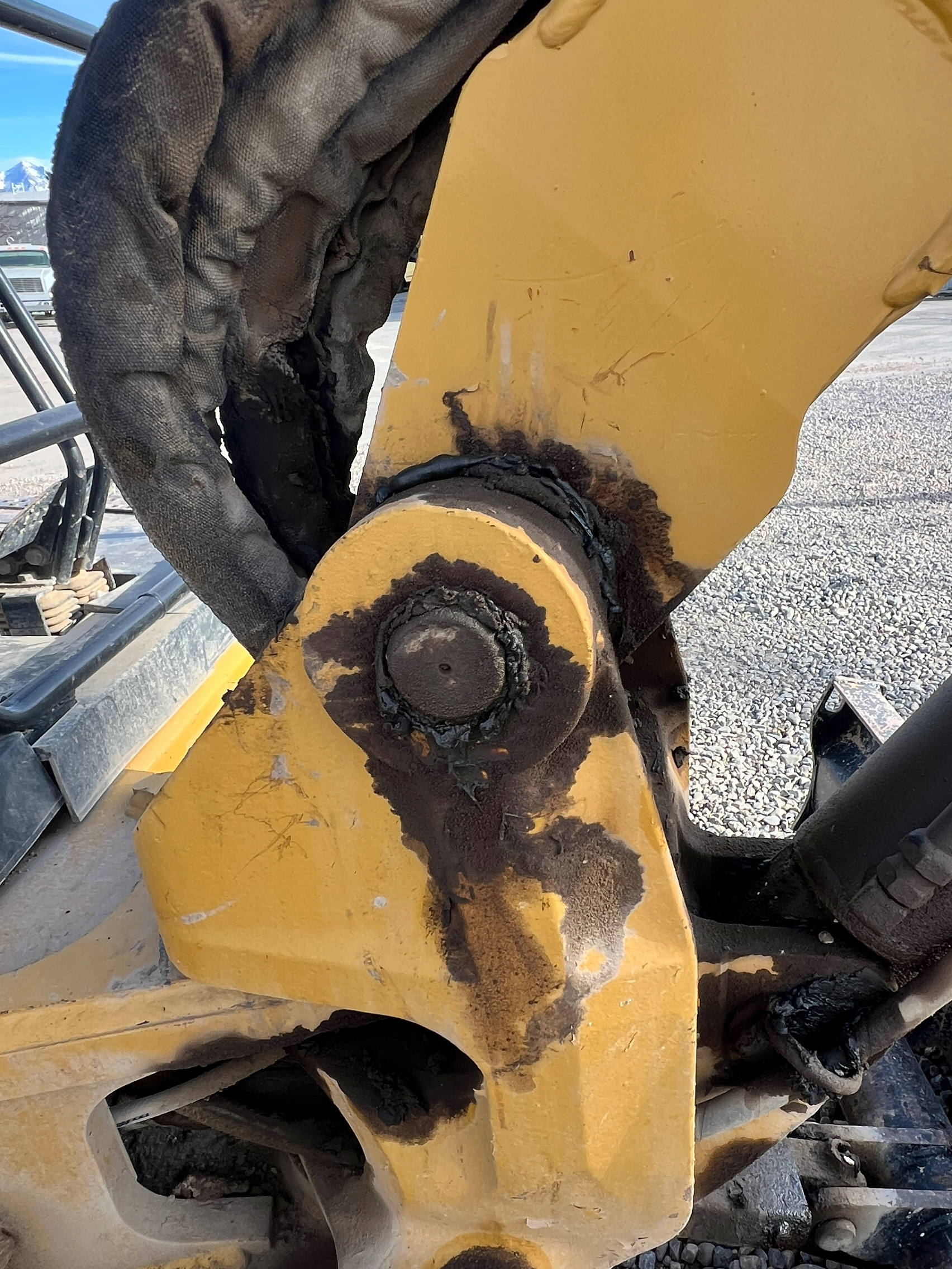 2004 CATERPILLAR 305Cr - Image 20