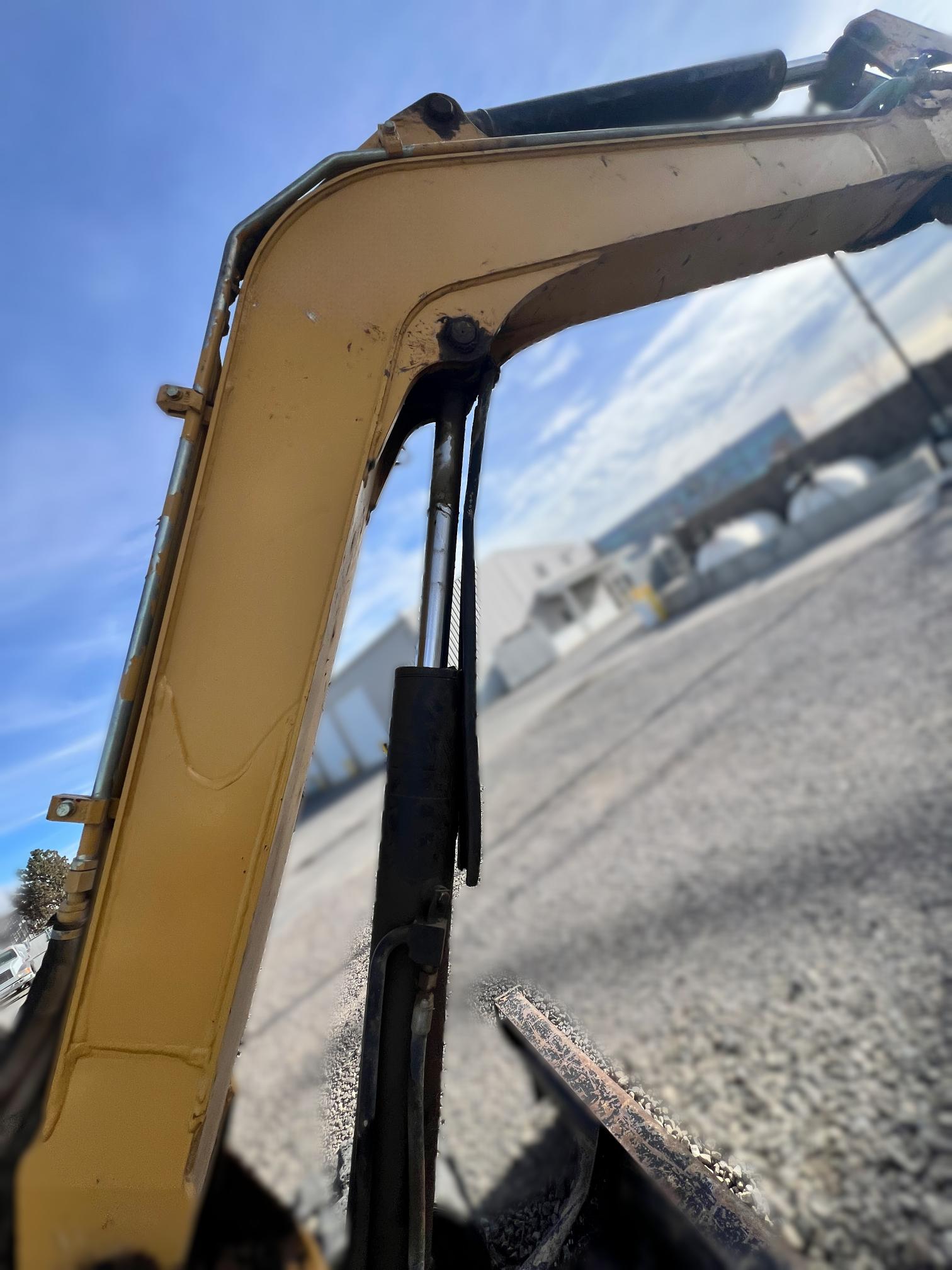 2004 CATERPILLAR 305Cr - Image 21