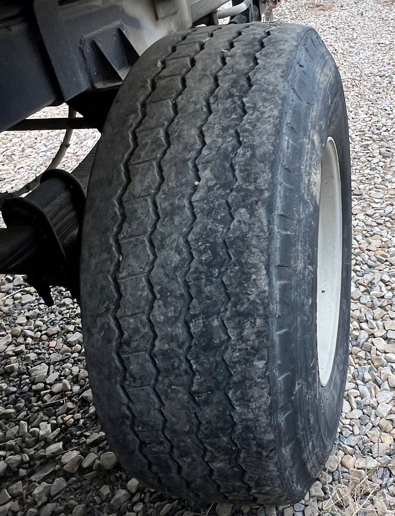 1997 POWER-FLOW 16' Tri-Axle Dump Pup - Image 13