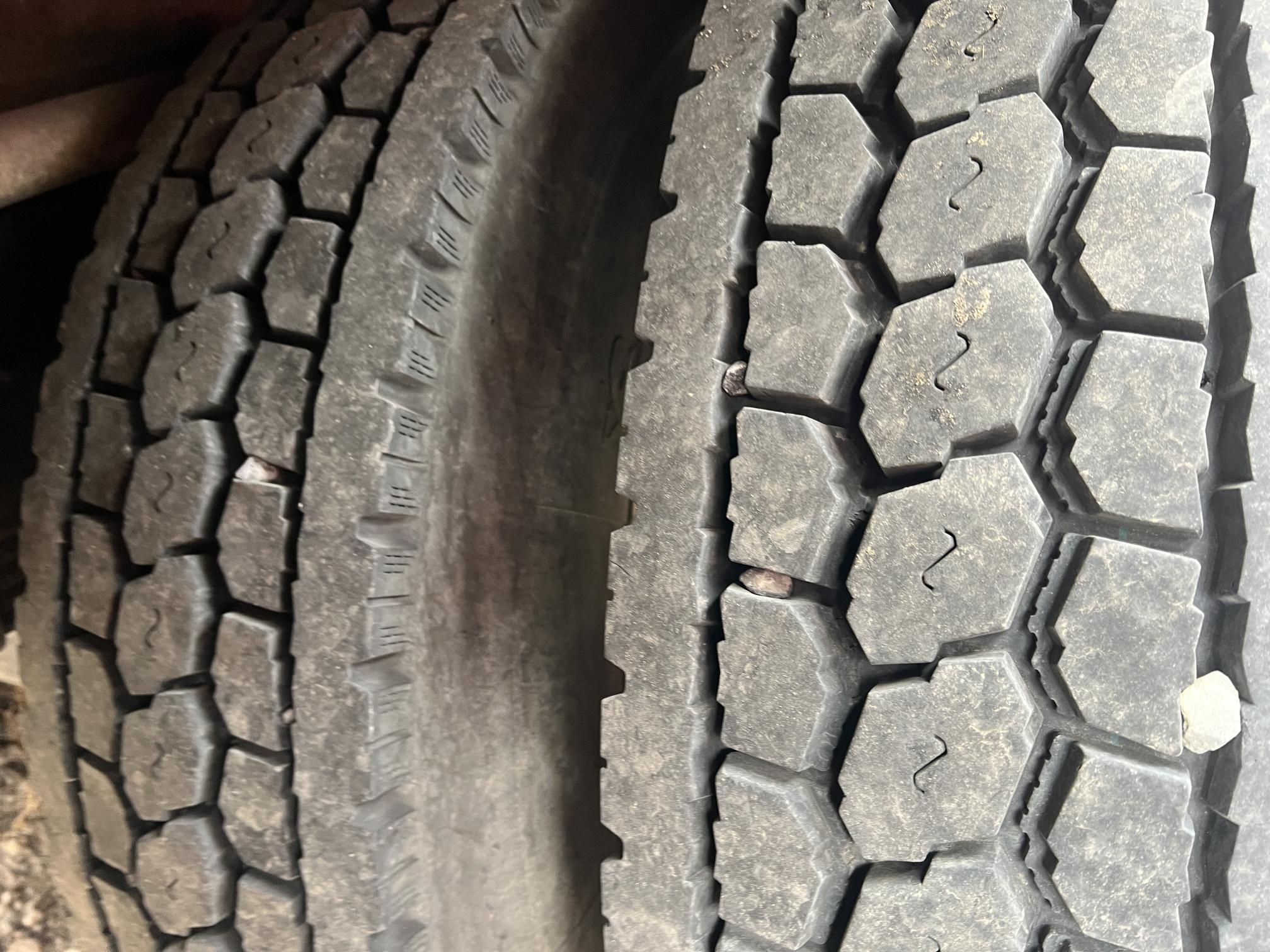 2004 FORD F650 SD - Image 57