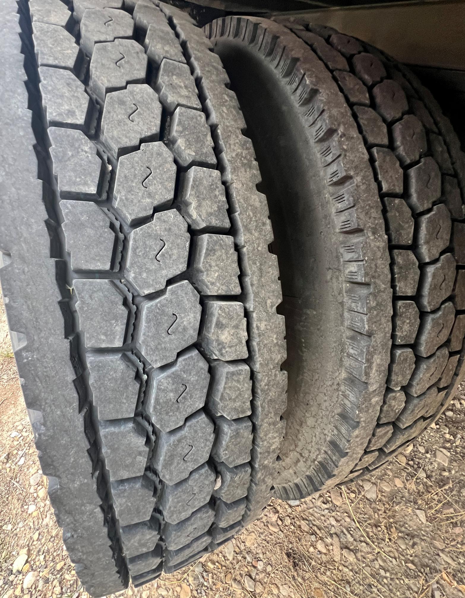 2004 FORD F650 SD - Image 59