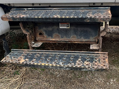 2004 FORD F650 SD - Image 13