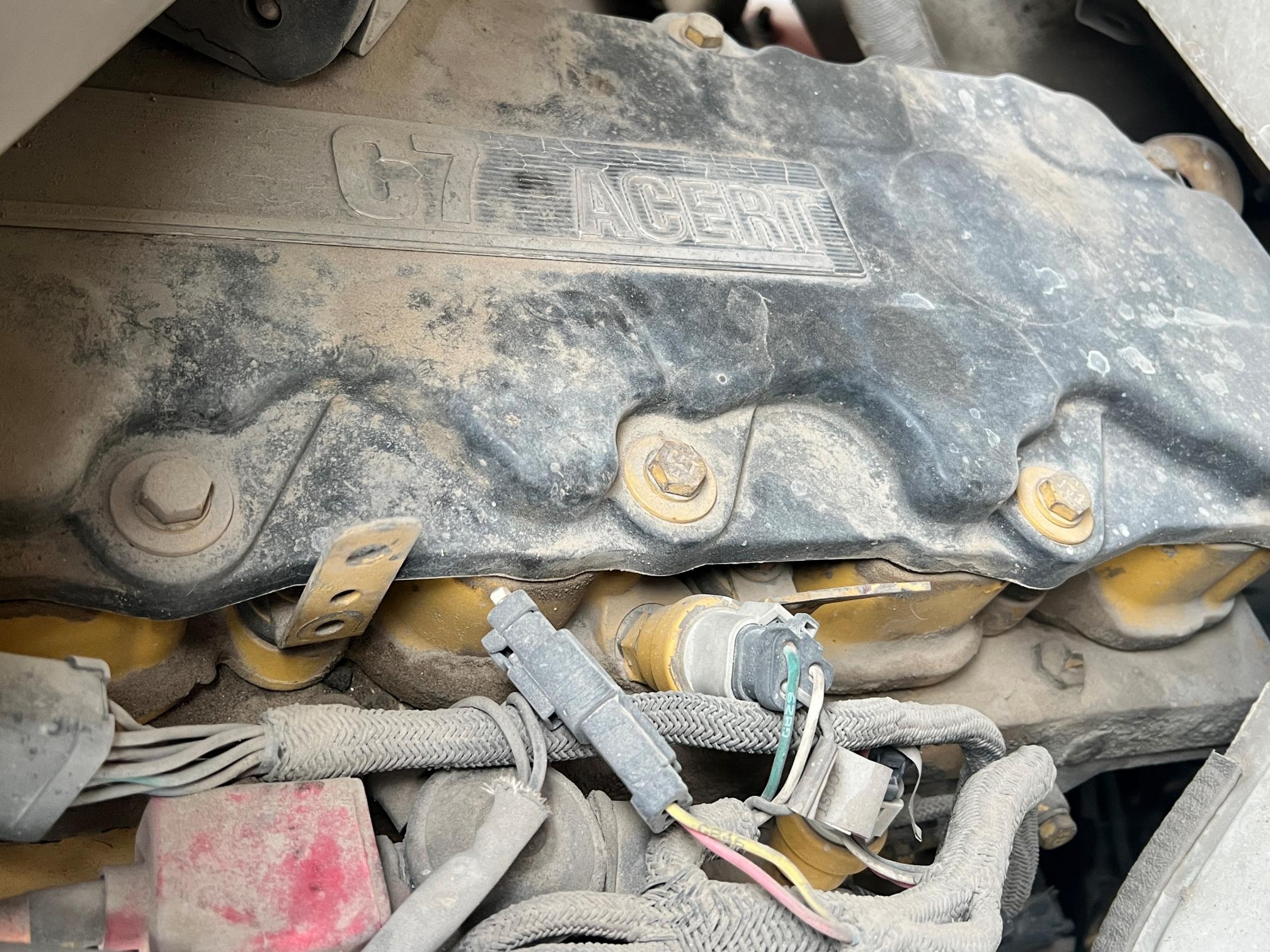 2004 FORD F650 SD - Image 60