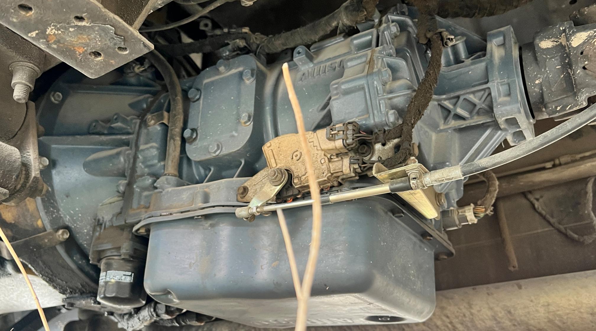 2004 FORD F650 SD - Image 25