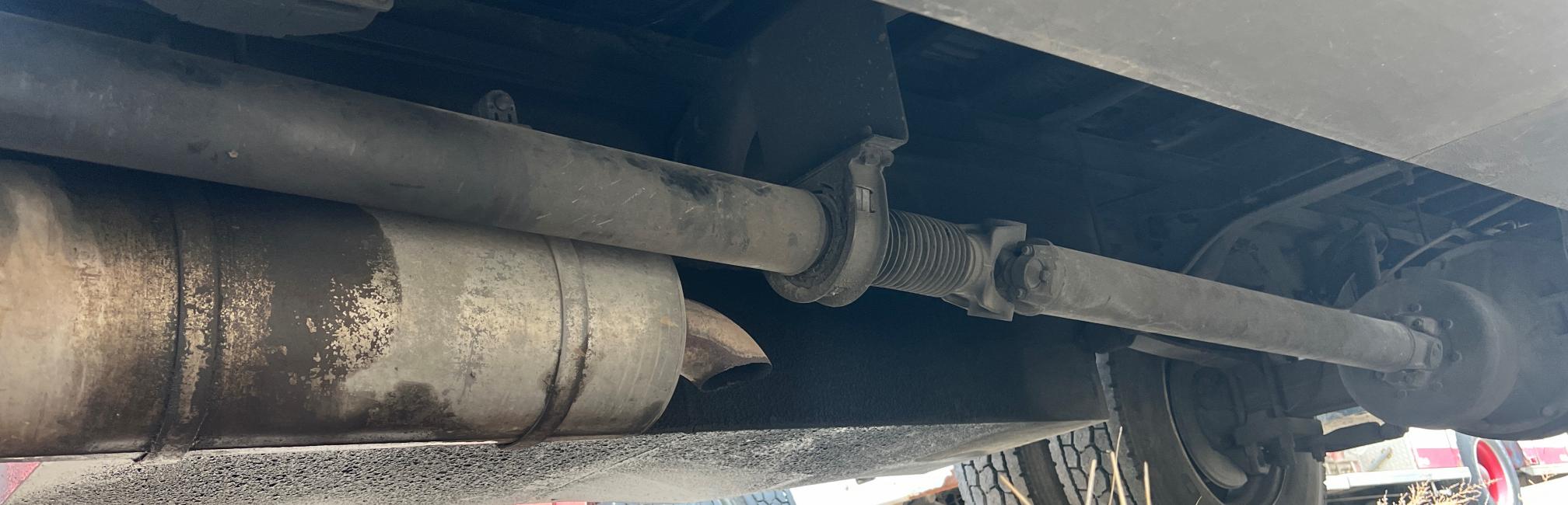 2004 FORD F650 SD - Image 26