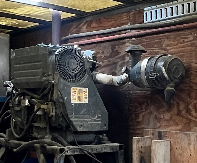 2004 FORD F650 SD - Image 29