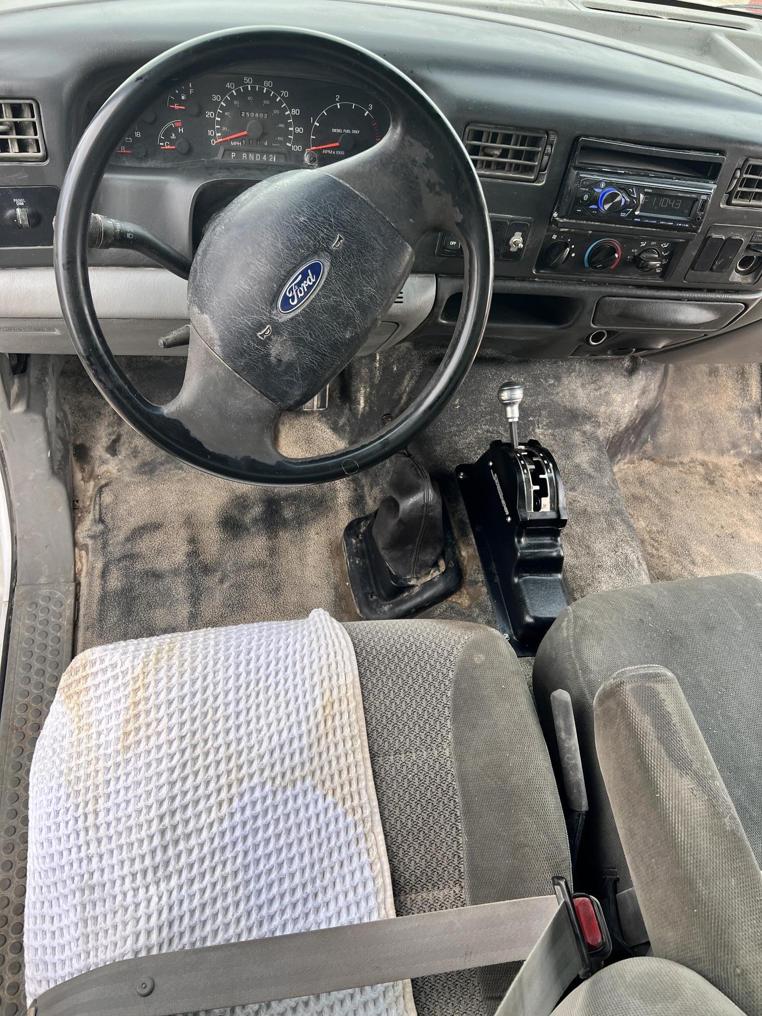 2004 FORD F650 SD - Image 40