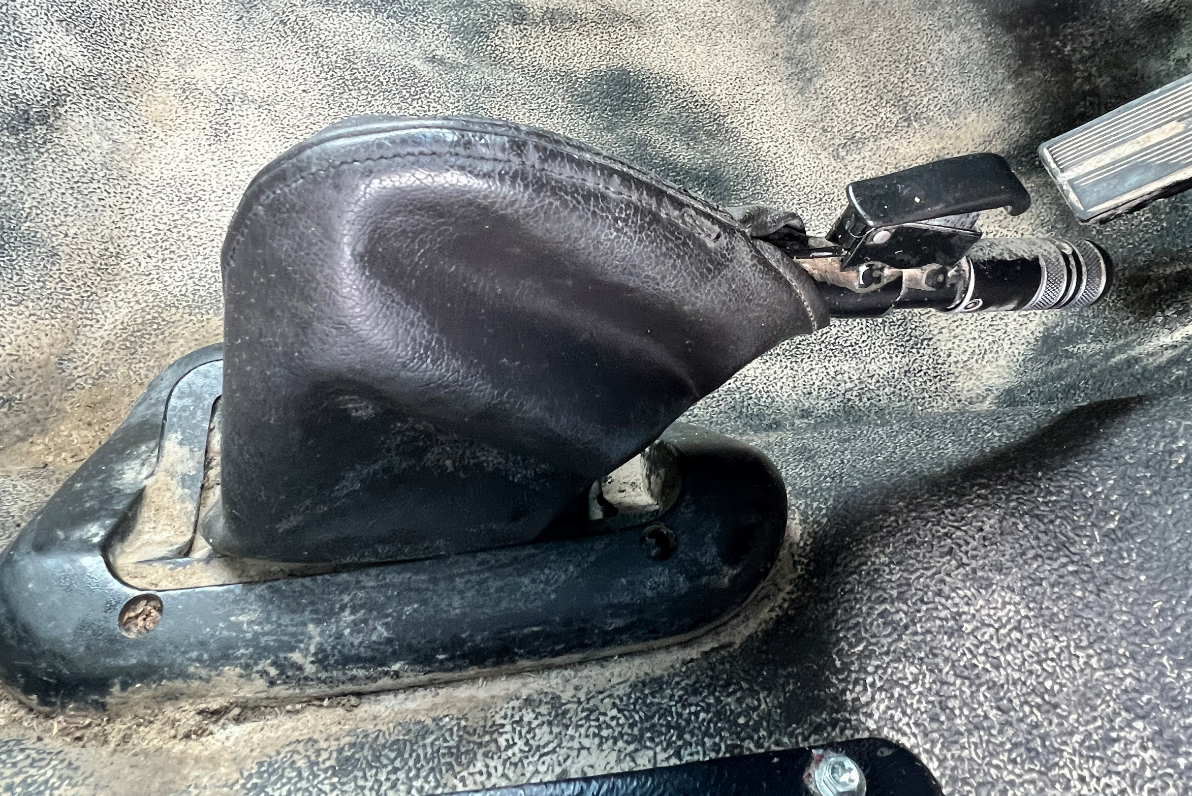 2004 FORD F650 SD - Image 51