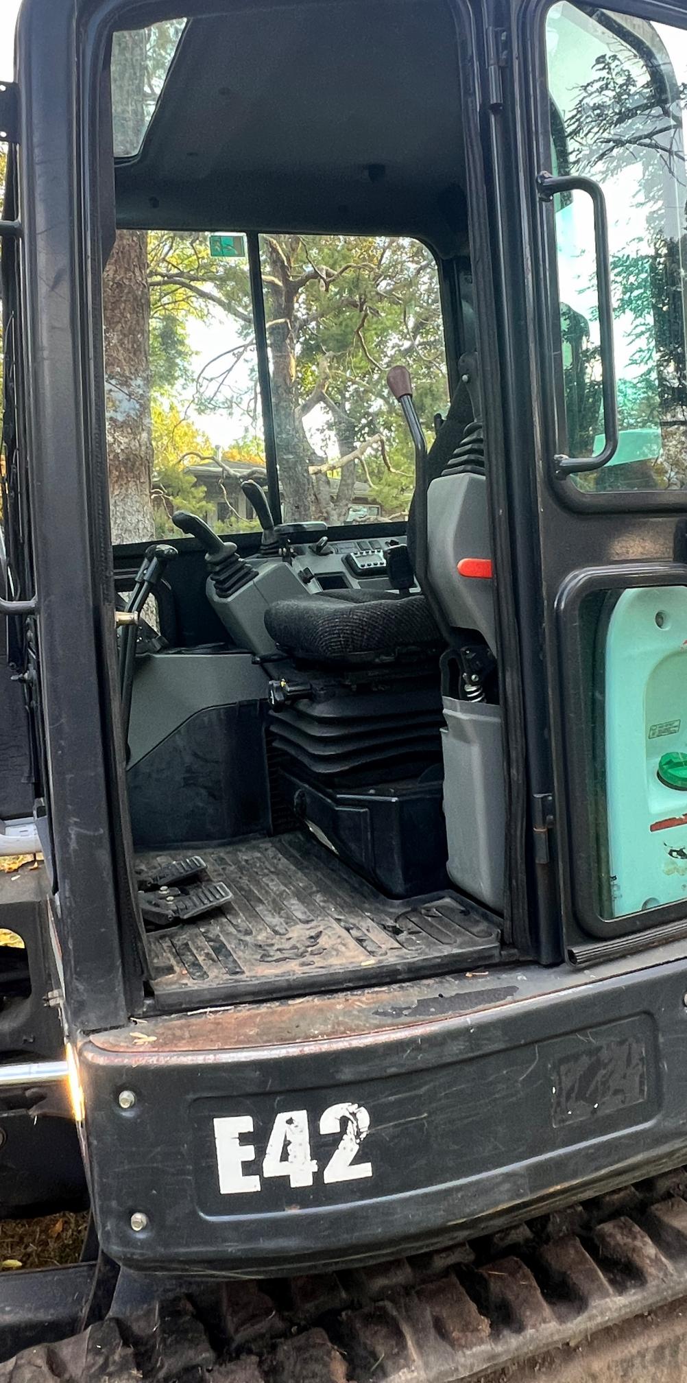 2015 BOBCAT e42 - view 18 of 44