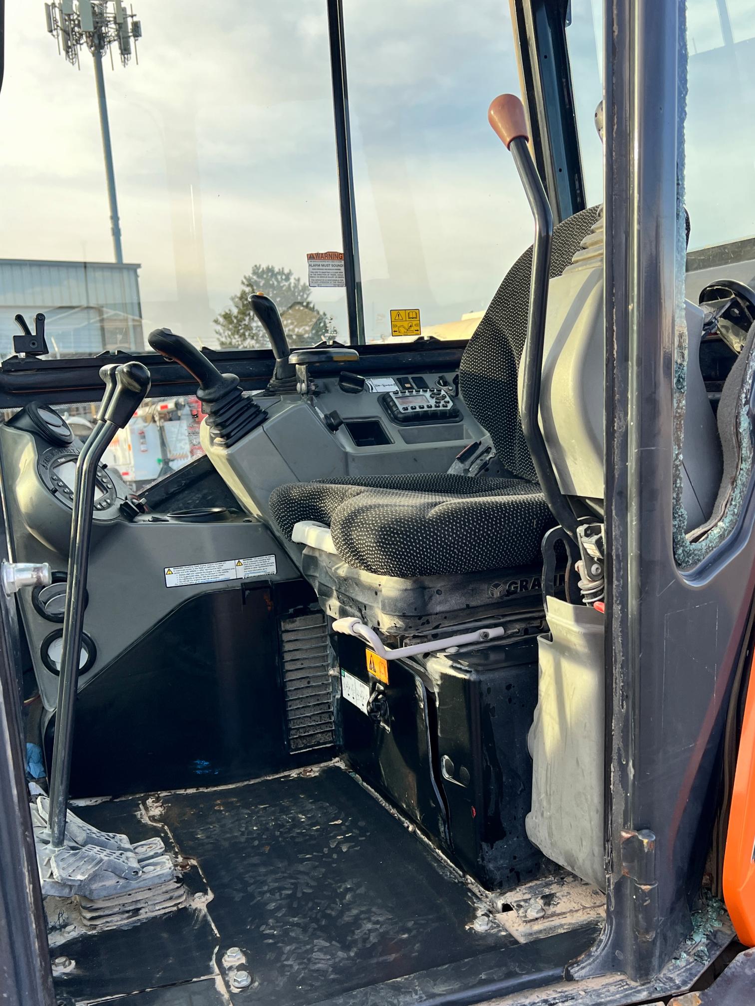 2020 DOOSAN DX35 - Image 14