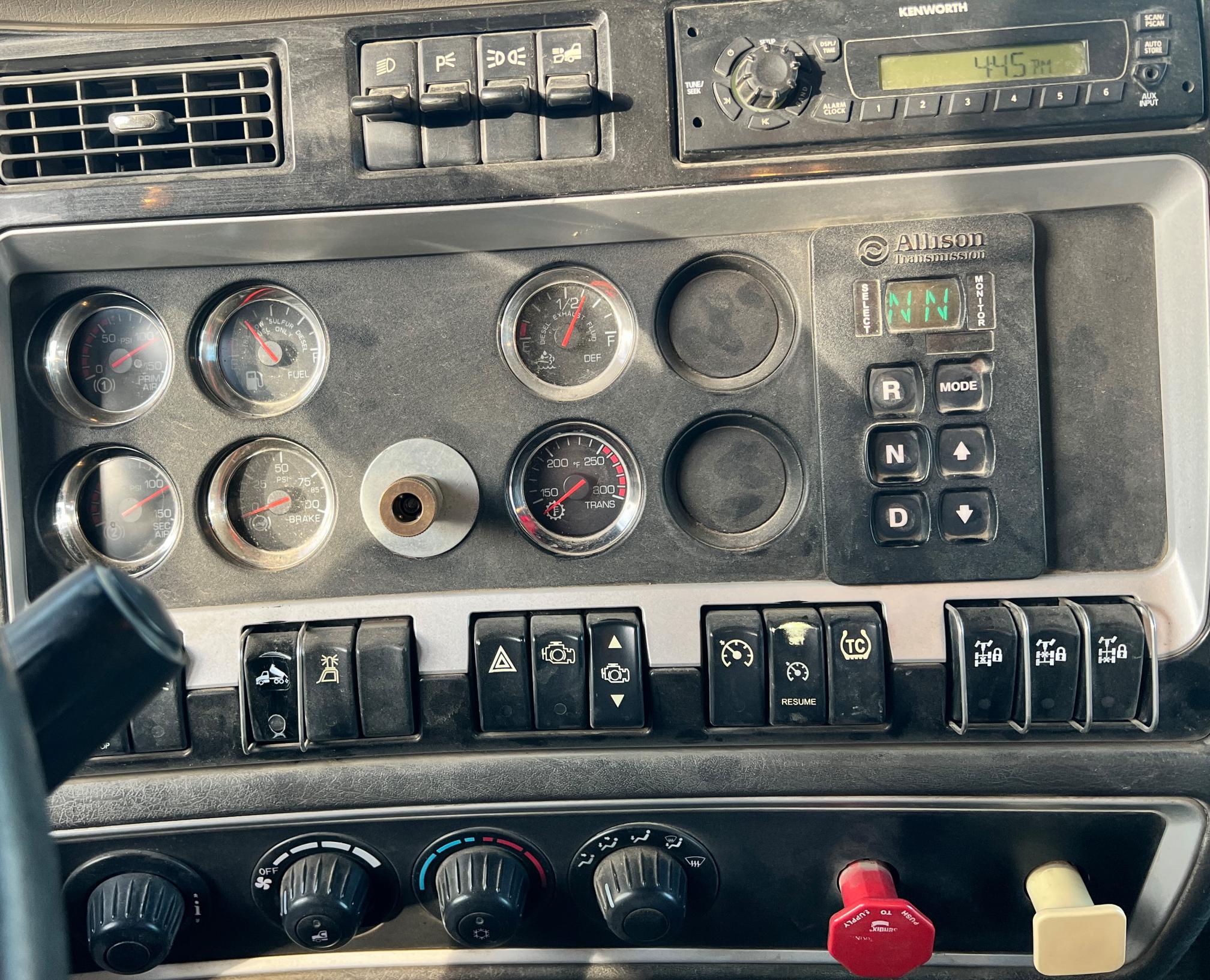 2013 KENWORTH t800 - Image 15