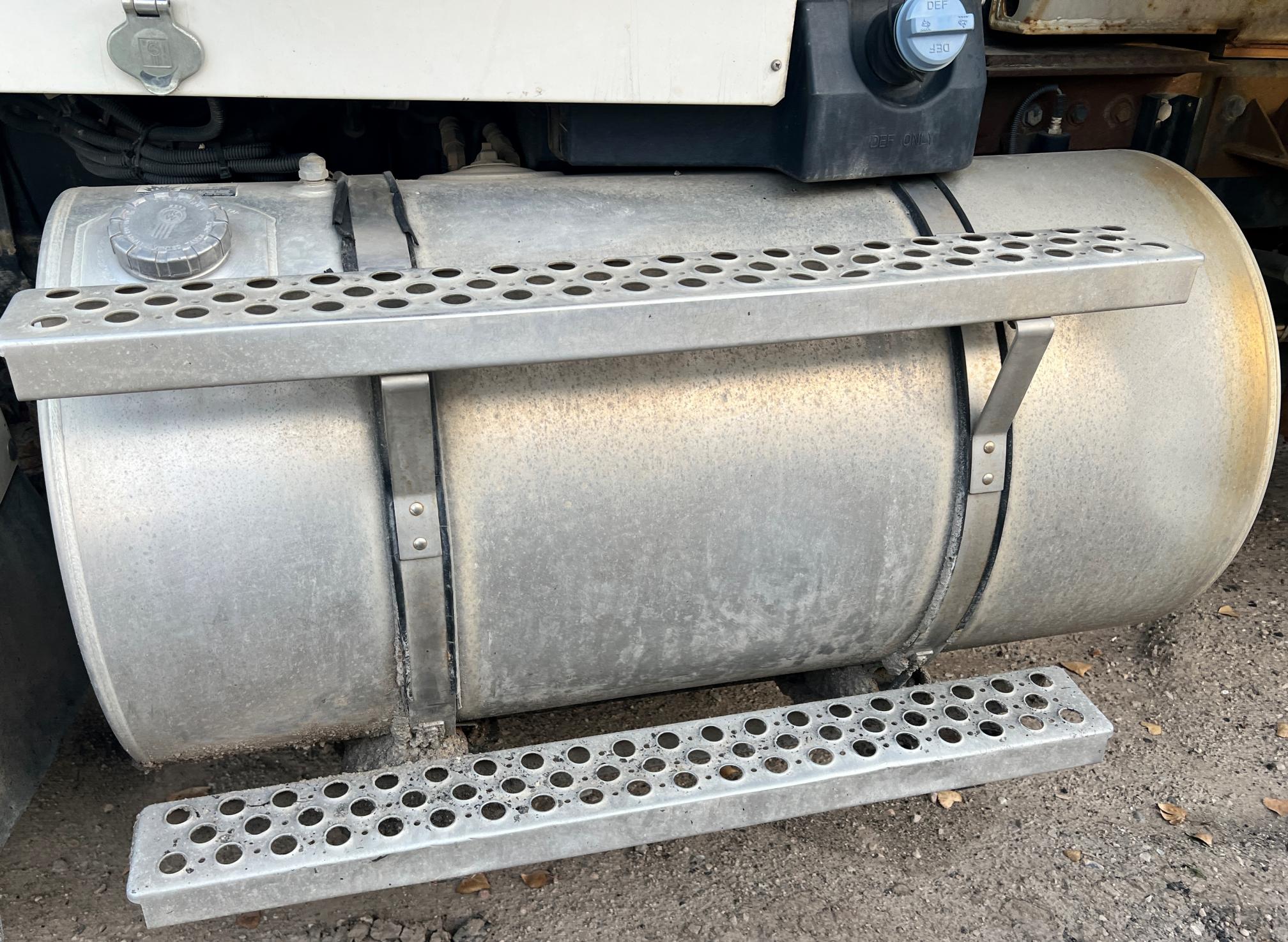 2013 KENWORTH t800 - Image 33