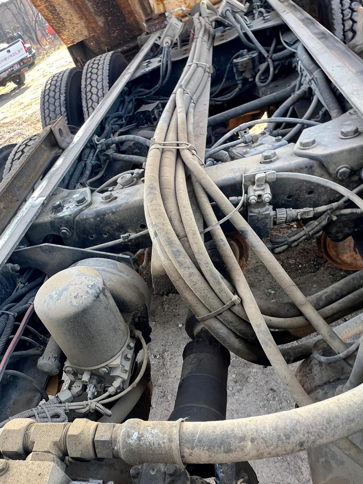 2013 KENWORTH t800 - Image 87