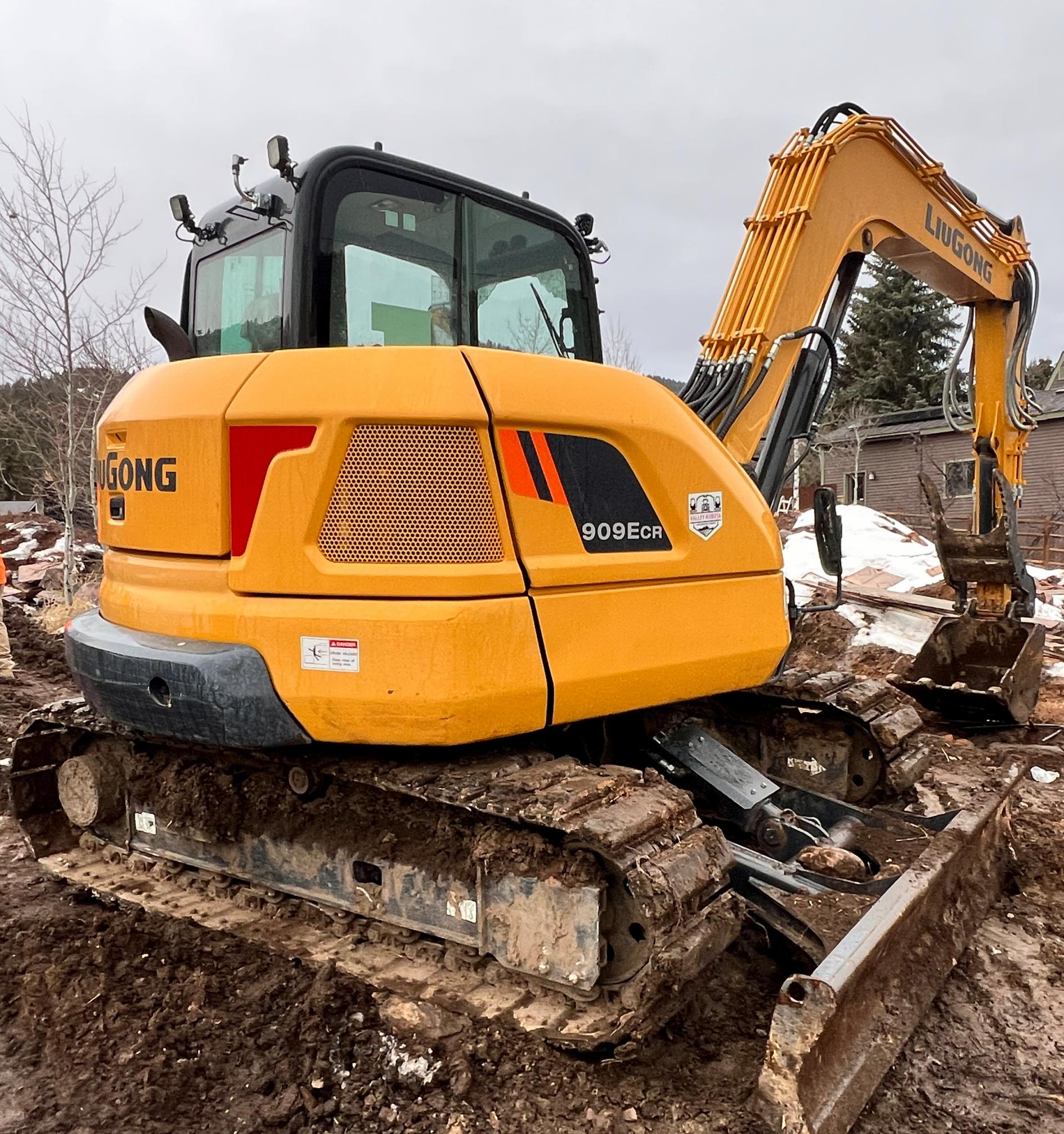 2023 LIUGONG CLG909ECR - Image 2