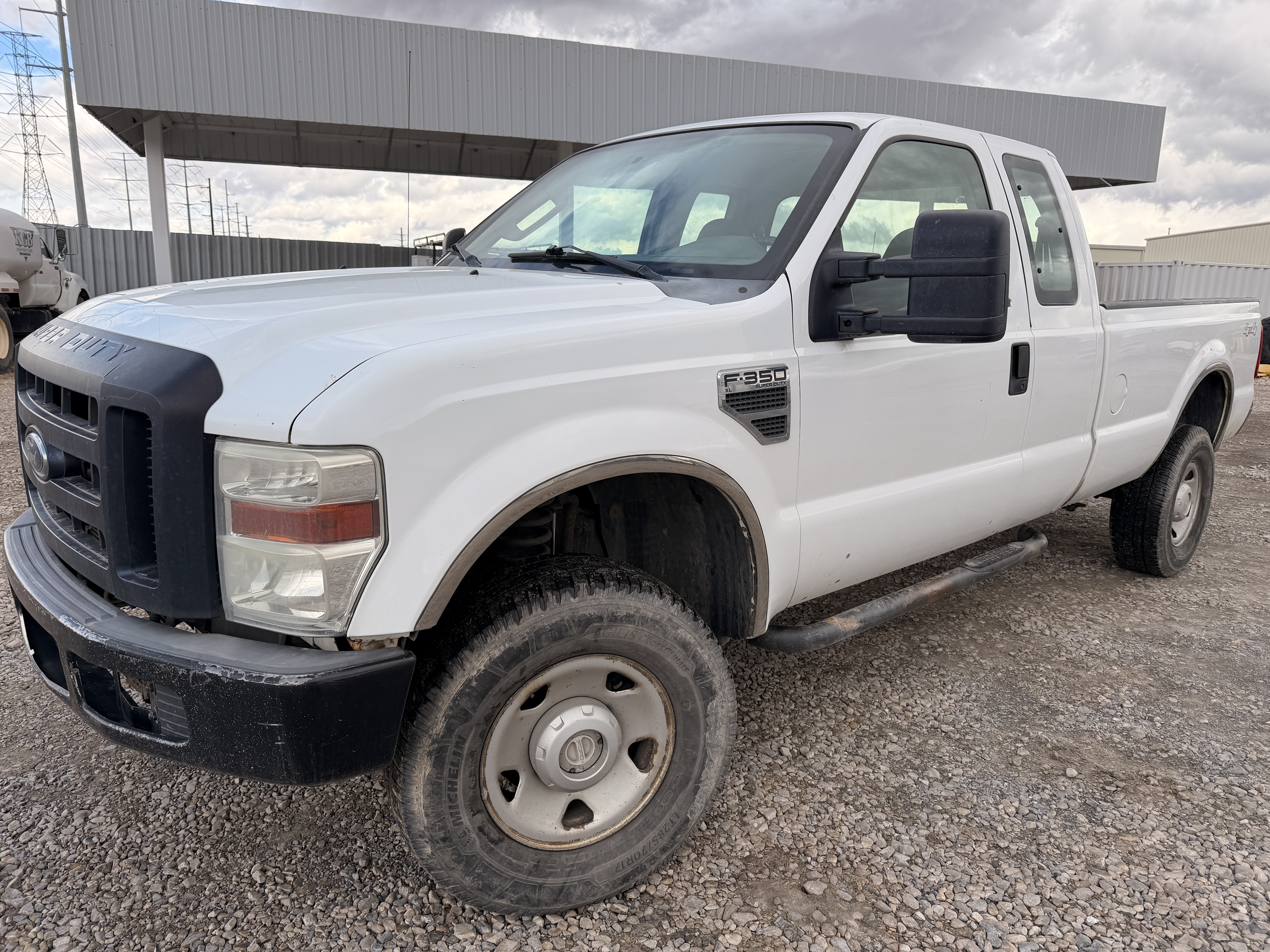 2008 FORD F350 - view 2 of 29