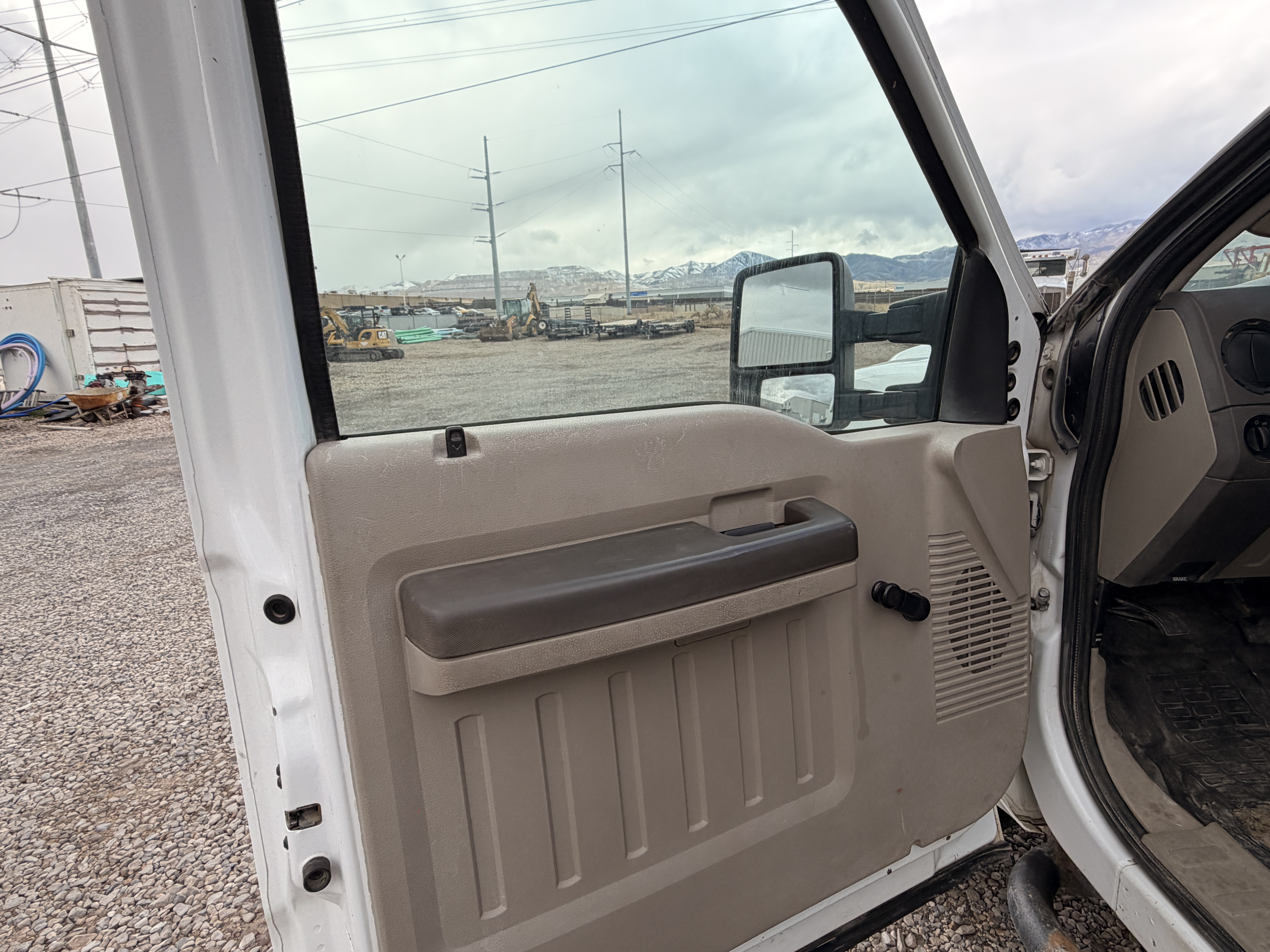 2008 FORD F350 - Image 19