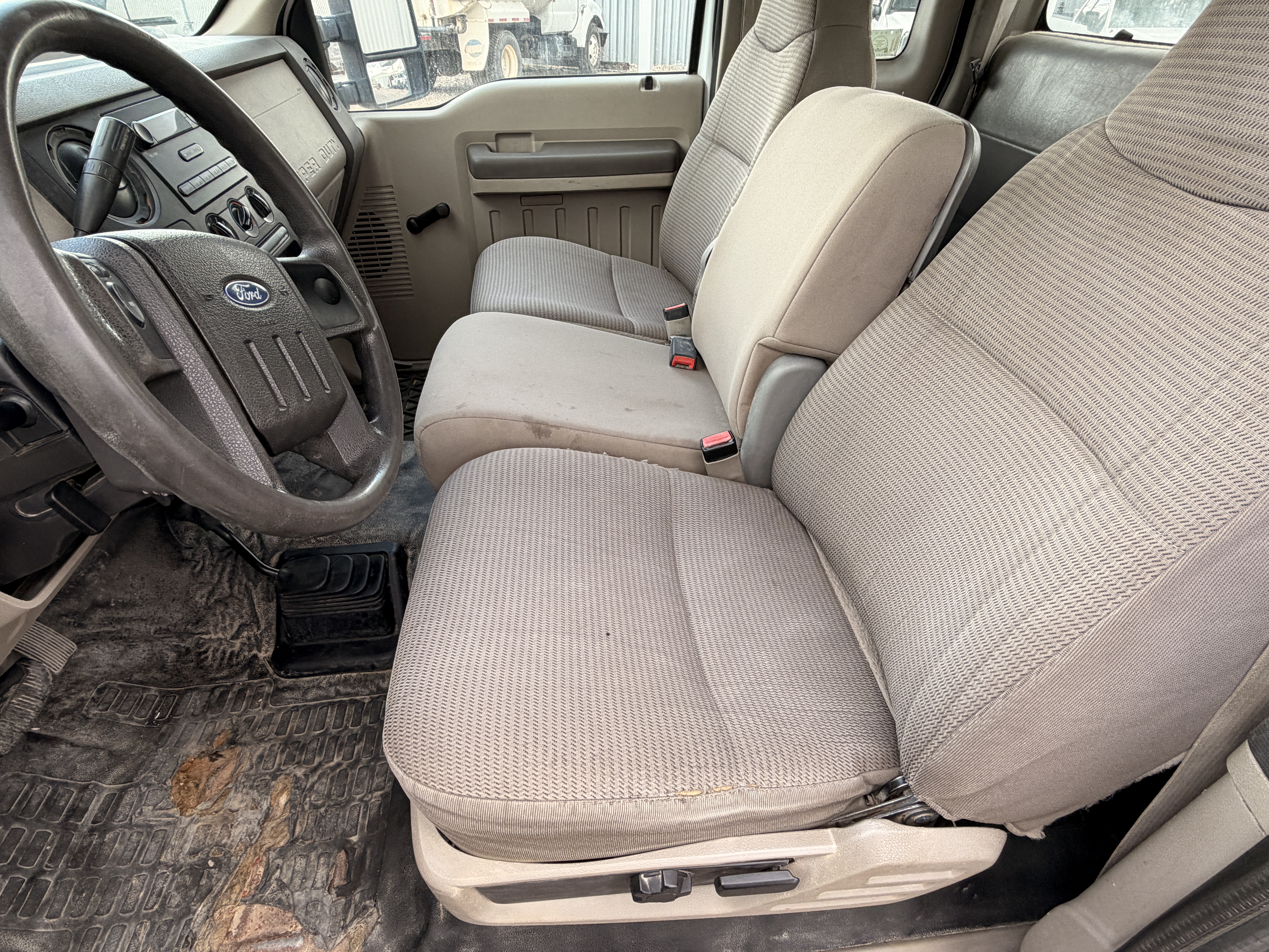 2008 FORD F350 - Image 21