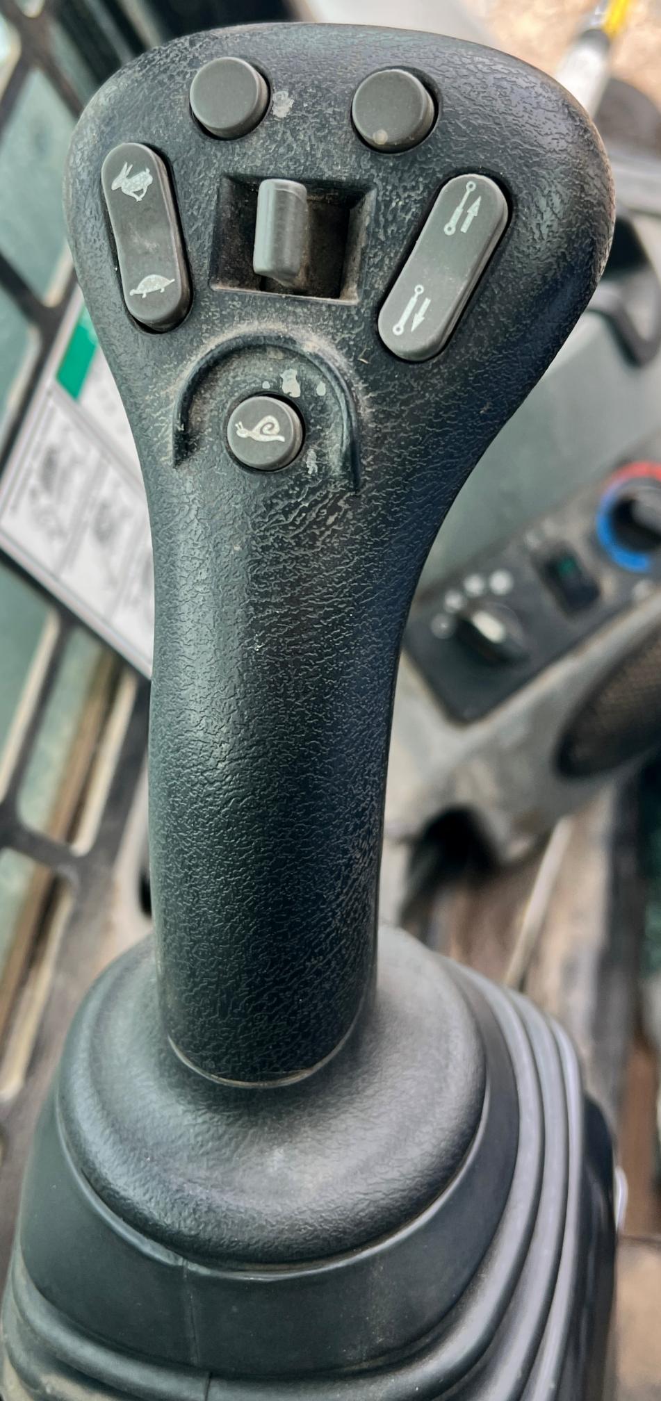 2019 BOBCAT t870 - Image 17