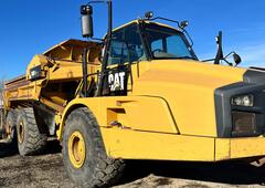 2011 CATERPILLAR 740B Ej - Image 1