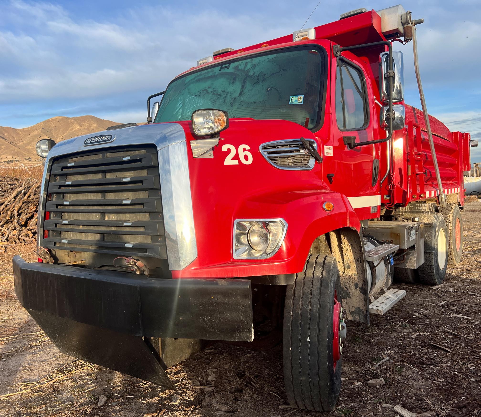 2014 FREIGHTLINER 108 SD Dump Truck - Image 3
