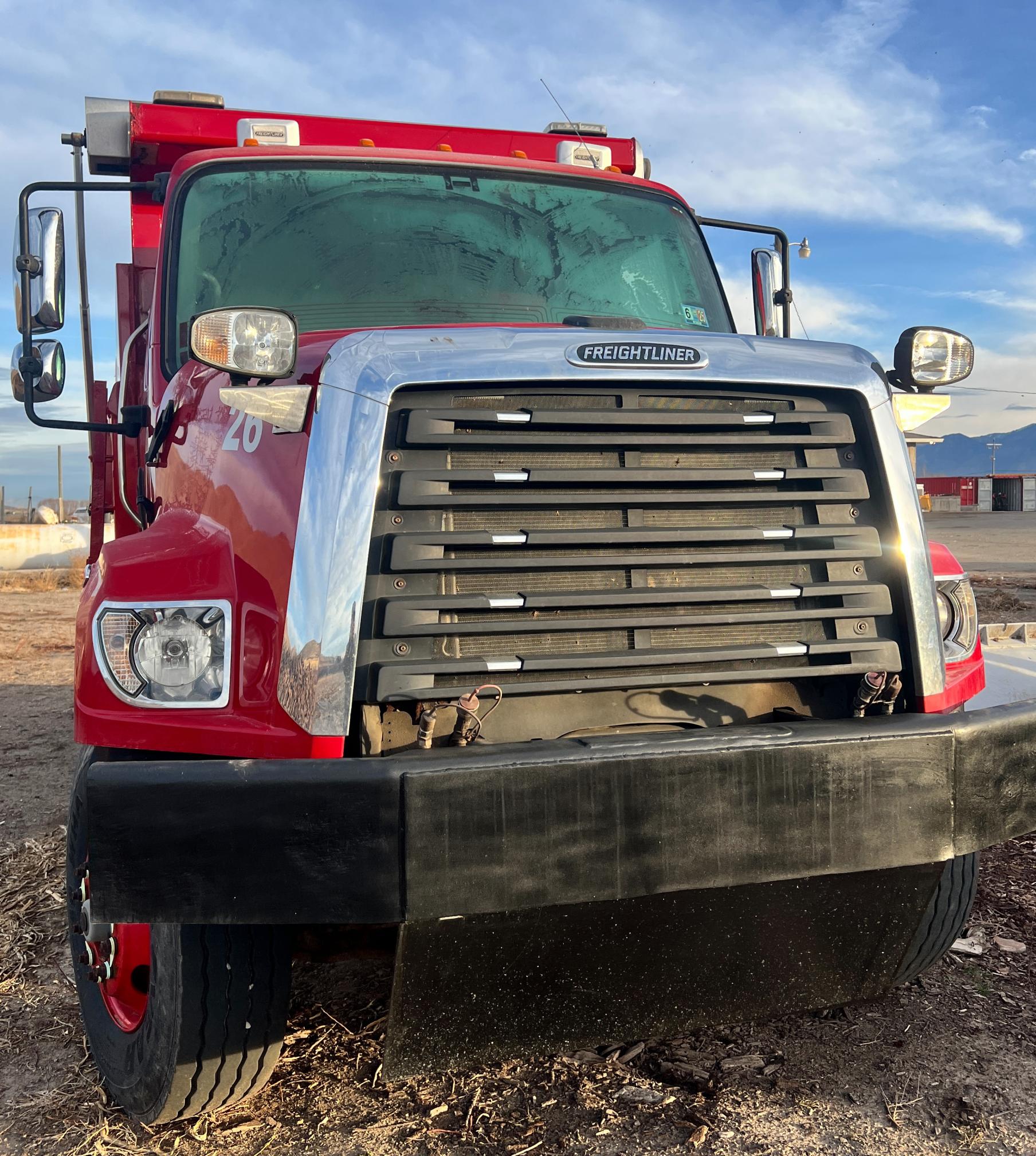 2014 FREIGHTLINER 108 SD Dump Truck - Image 5