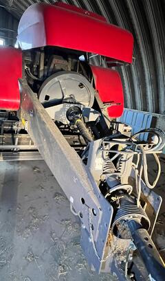 2018 MASSEY FERGUSON 2270 Hesston - Image 5