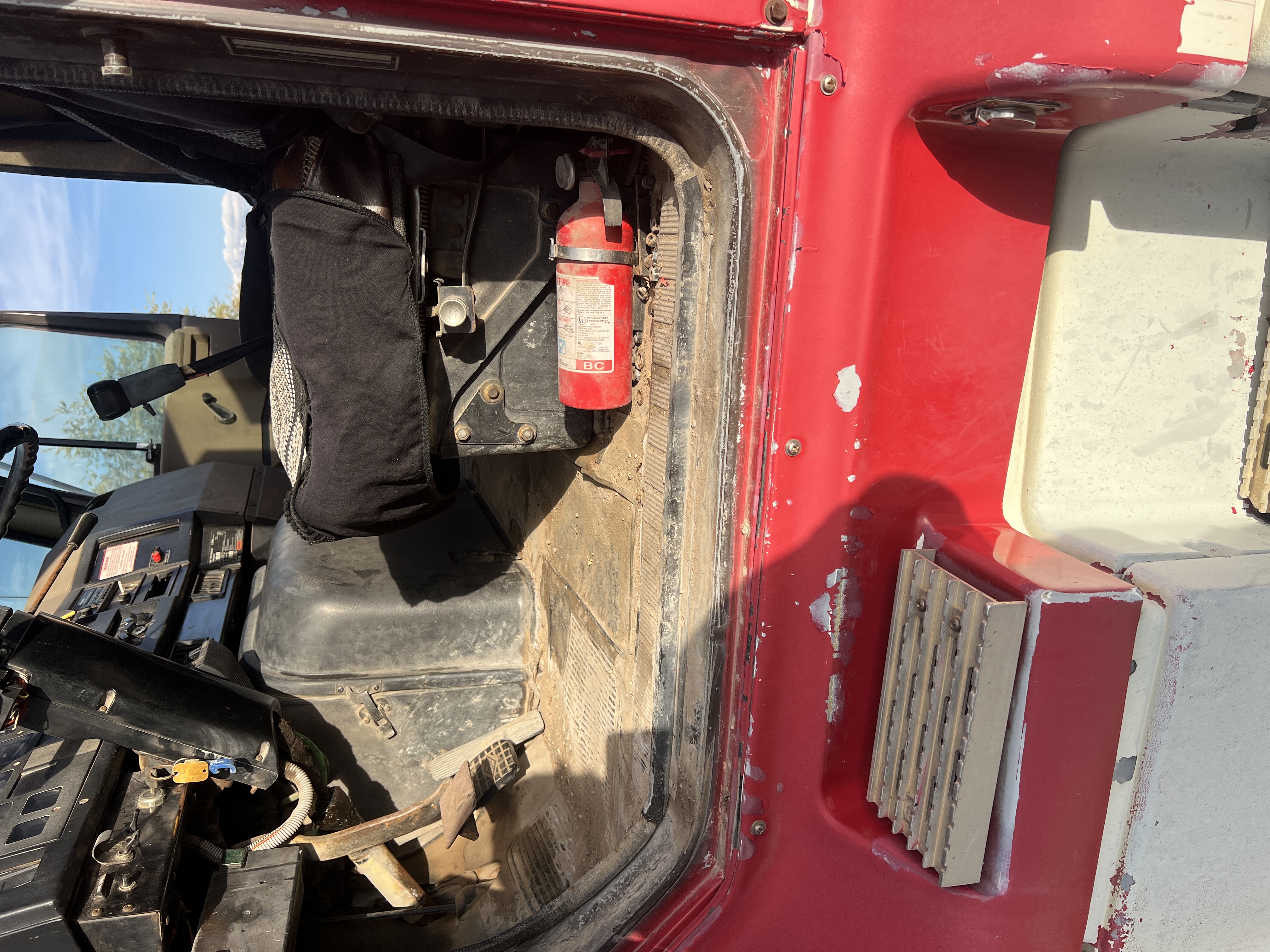 1990 INTERNATIONAL 8300 - view 9 of 29