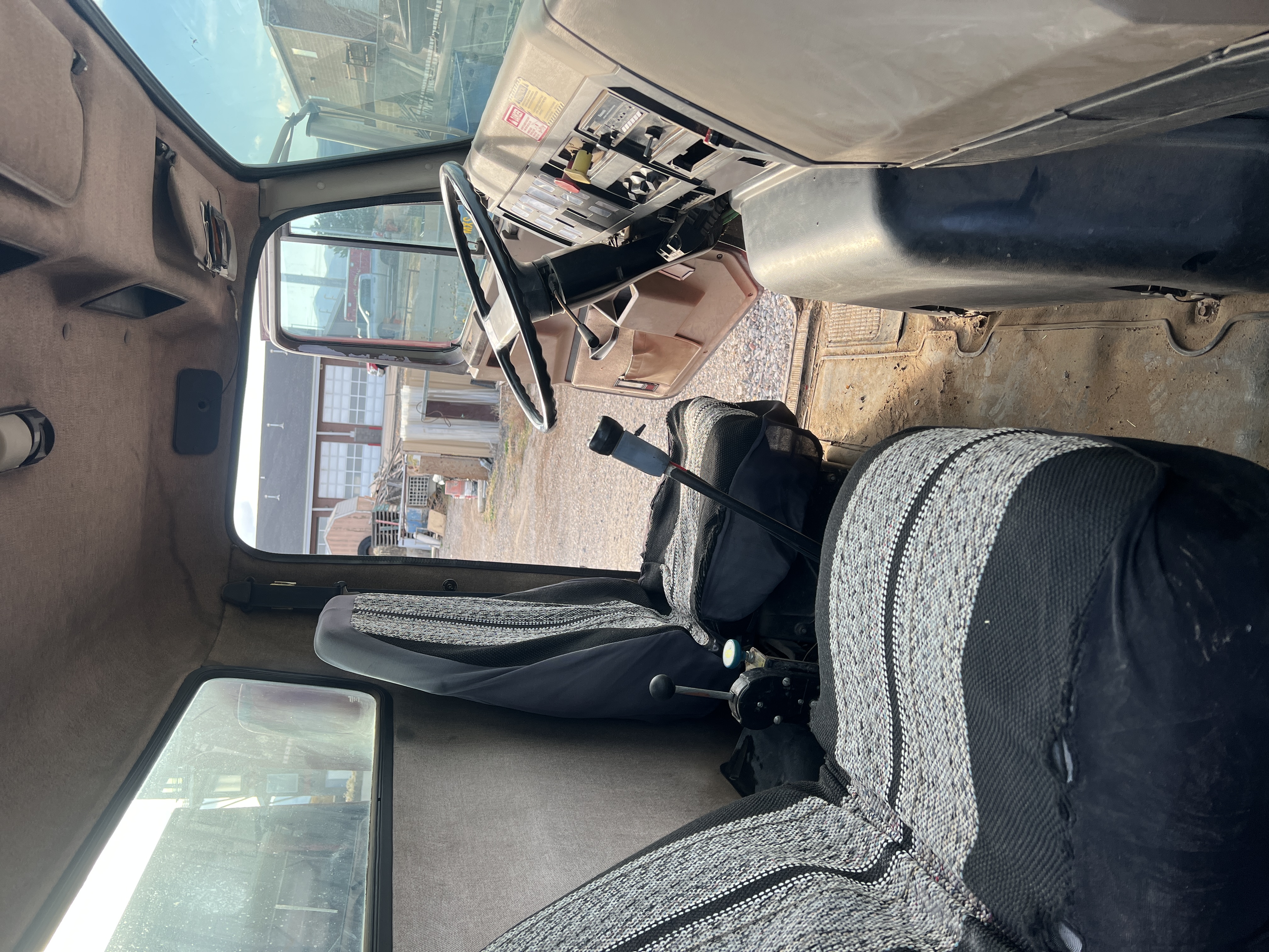 1990 INTERNATIONAL 8300 - Image 14