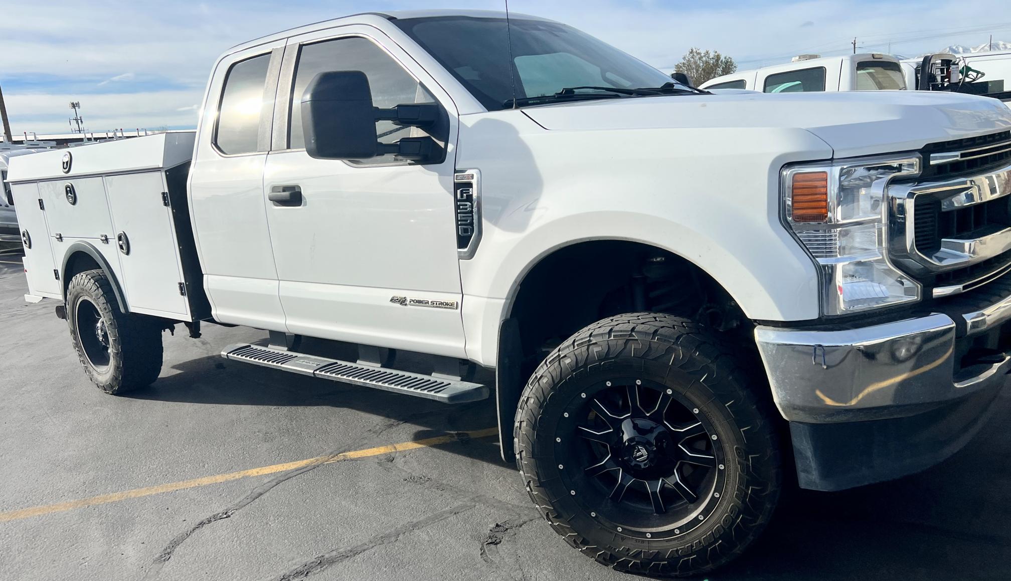 2021 FORD F350 Super Duty XLT
