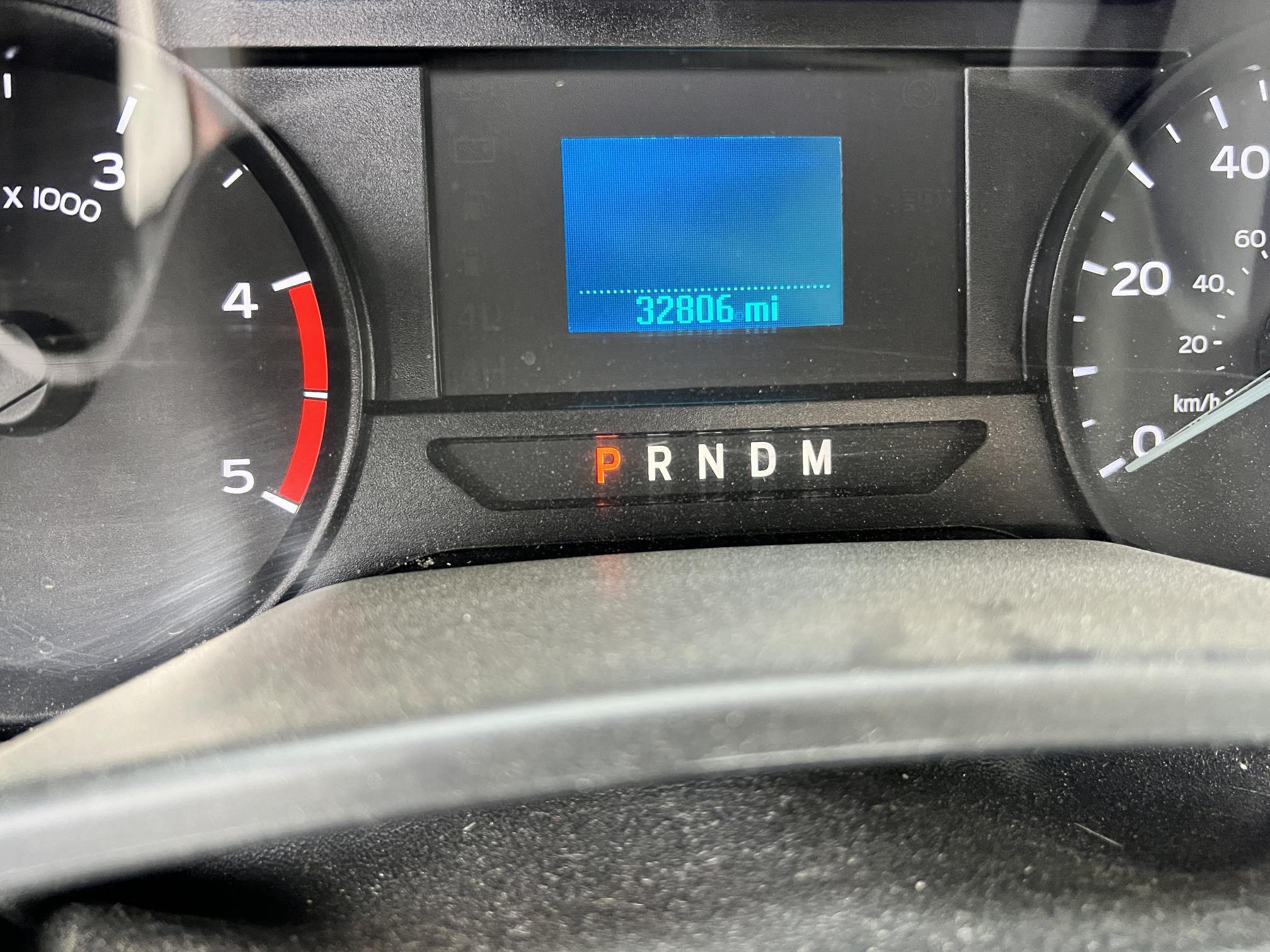 2021 FORD F350 Super Duty XLT - Image 19