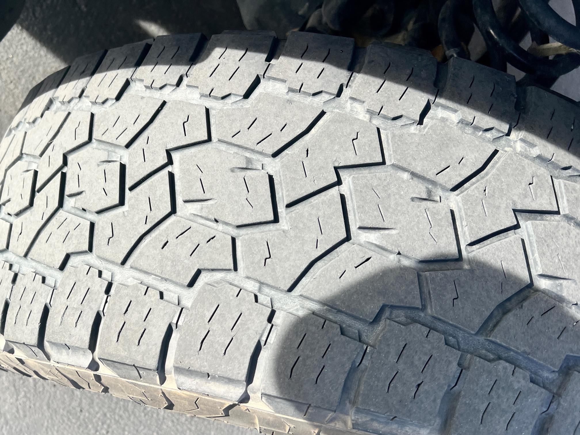 2021 FORD F350 Super Duty XLT - Image 28