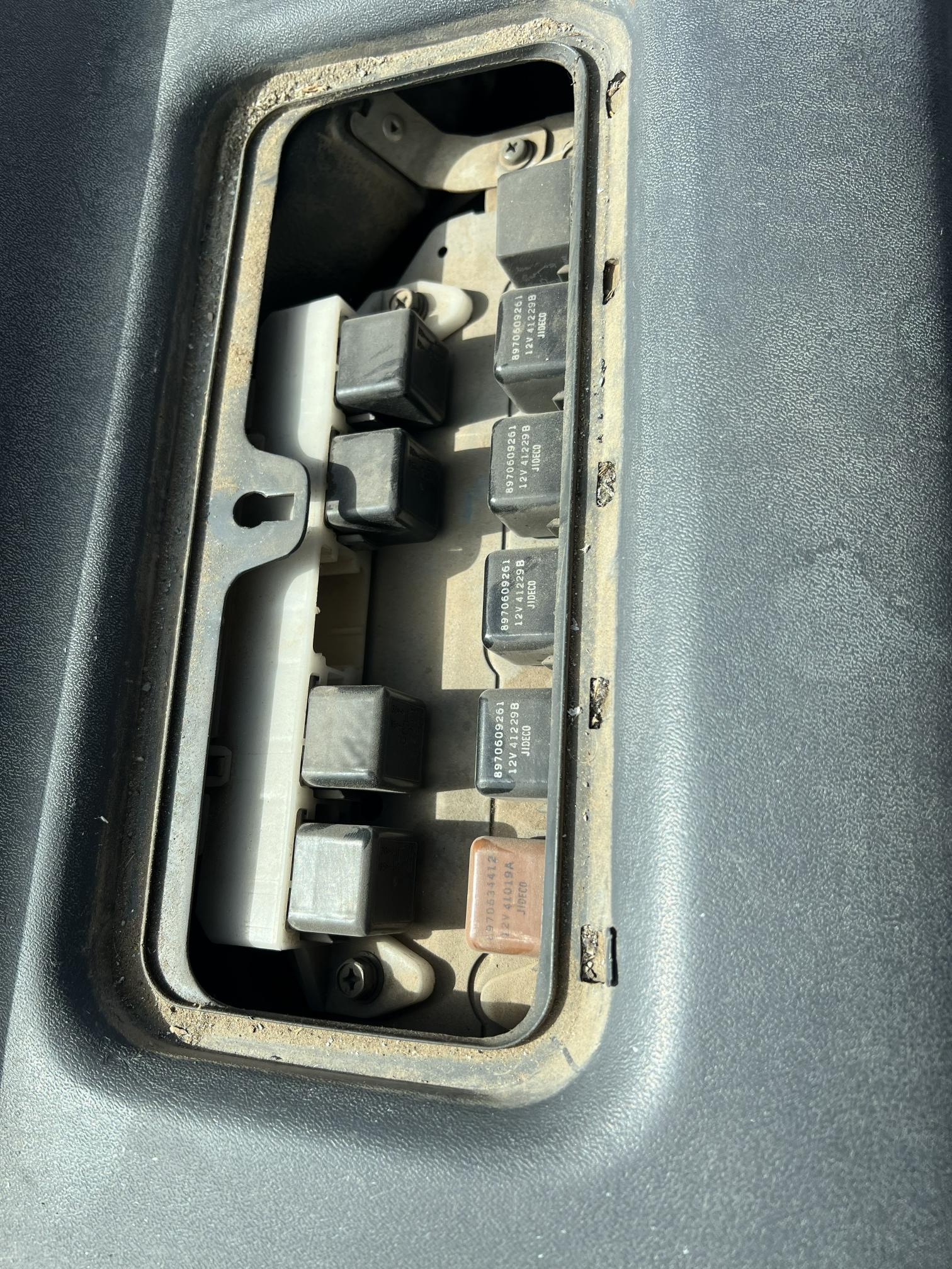 2006 ISUZU NQR - Image 48