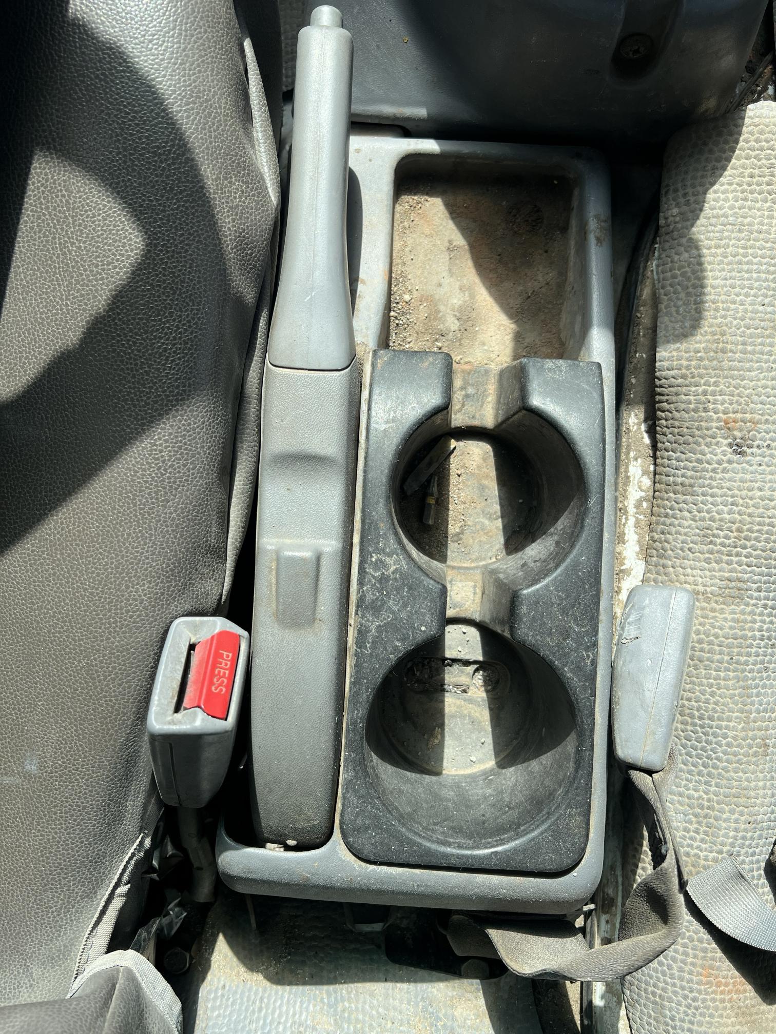 2006 ISUZU NQR - Image 46