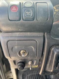 2006 ISUZU NQR - Image 38