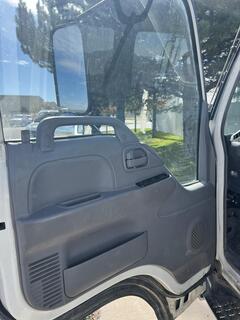 2006 ISUZU NQR - Image 27