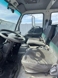 2006 ISUZU NQR - Image 29