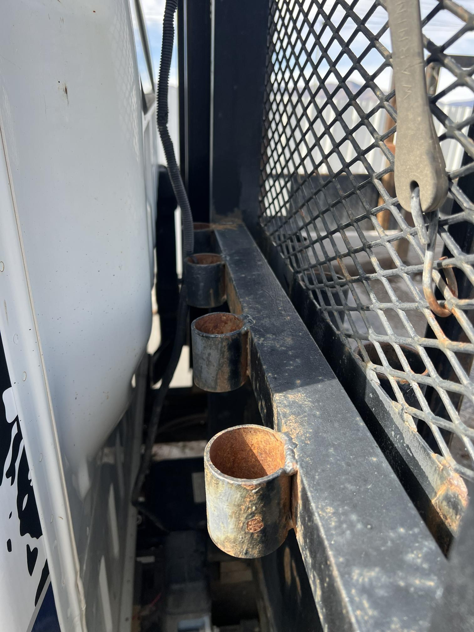 2006 ISUZU NQR - Image 24