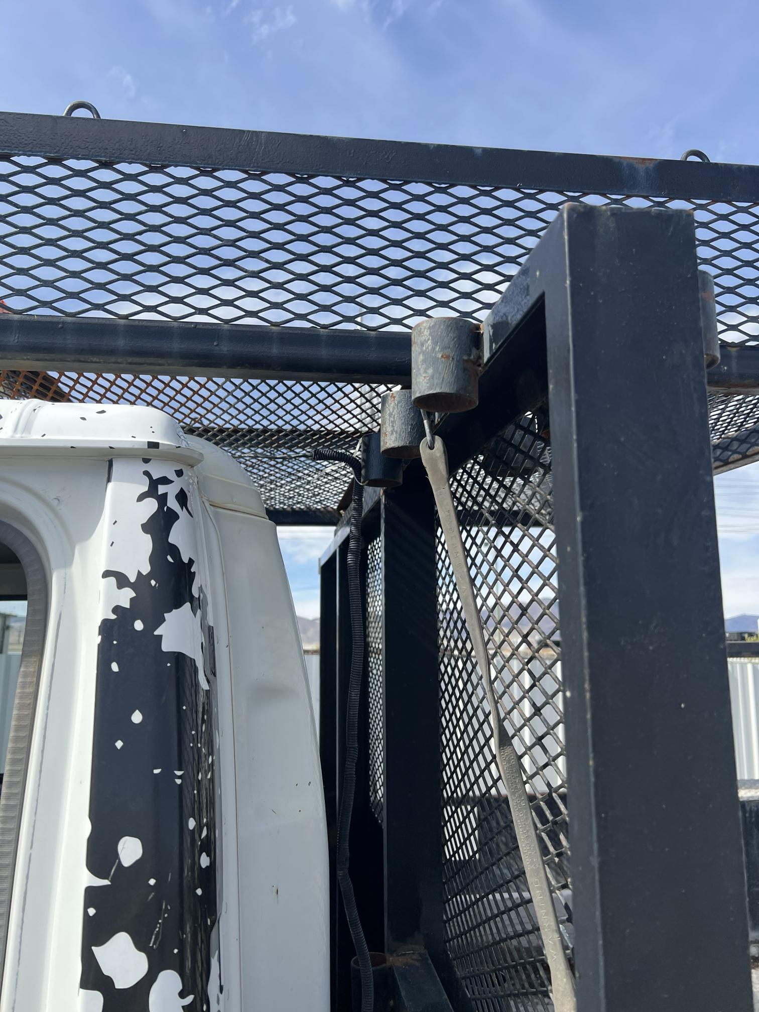 2006 ISUZU NQR - Image 25