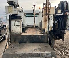 2010 FREIGHTLINER M2 106 - Image 8