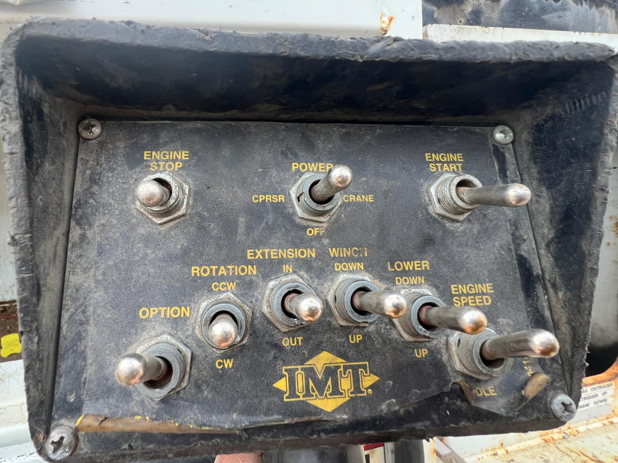 2010 FREIGHTLINER M2 106 - Image 34