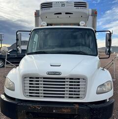 2010 FREIGHTLINER M2 - Image 3