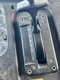 2010 FREIGHTLINER M2 - Image 24