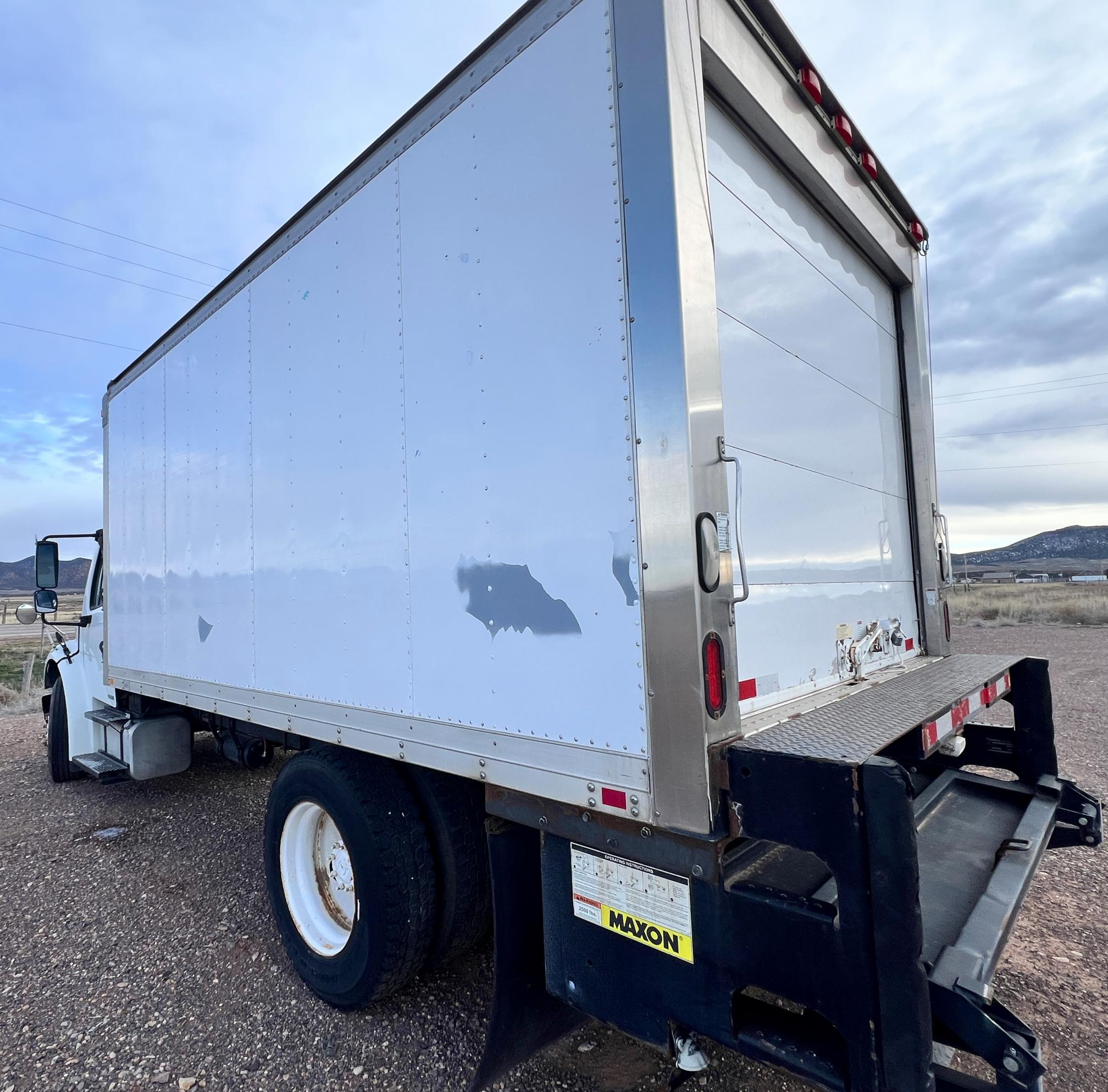 2010 FREIGHTLINER M2 - view 14 of 39