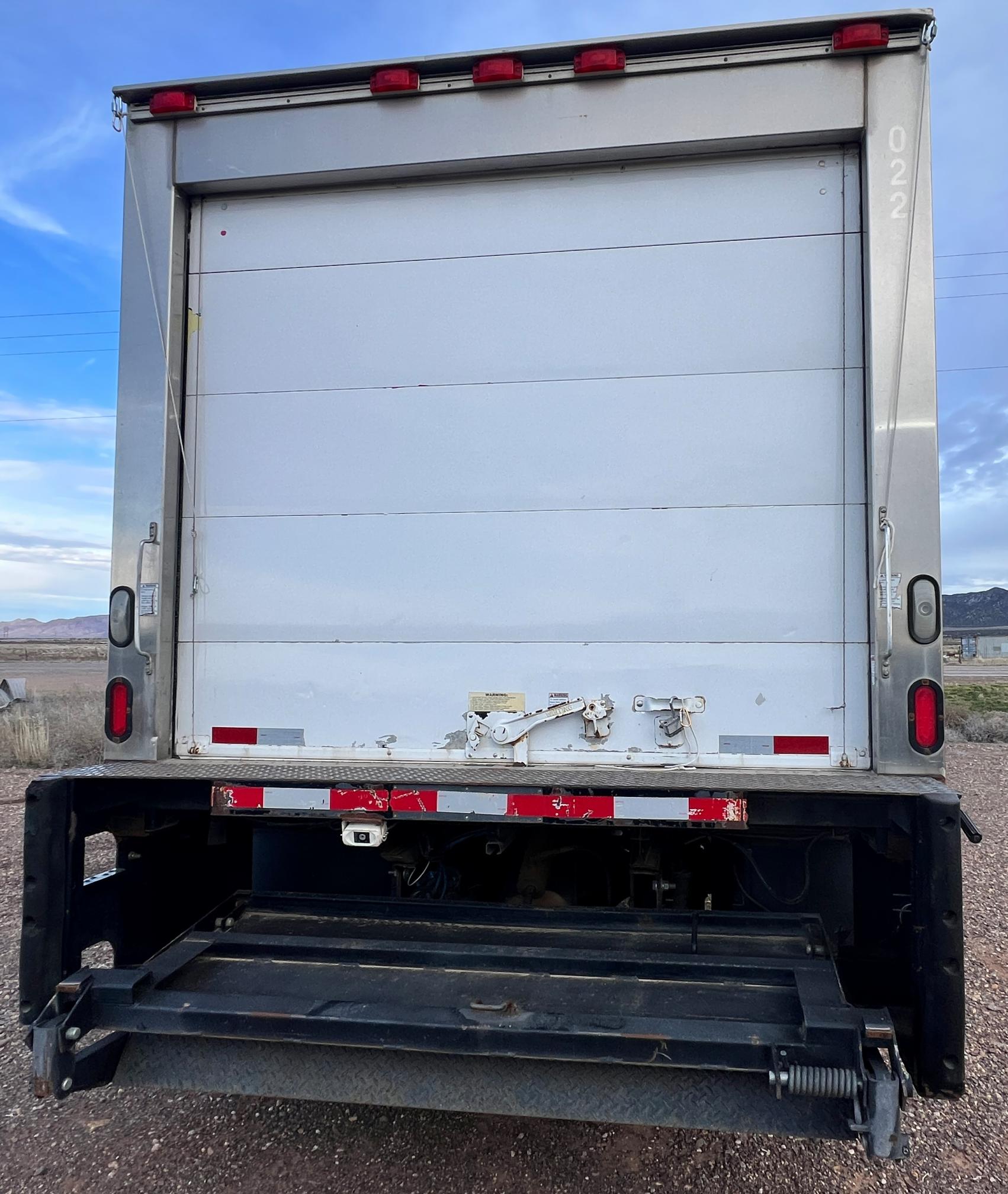 2010 FREIGHTLINER M2 - view 15 of 39