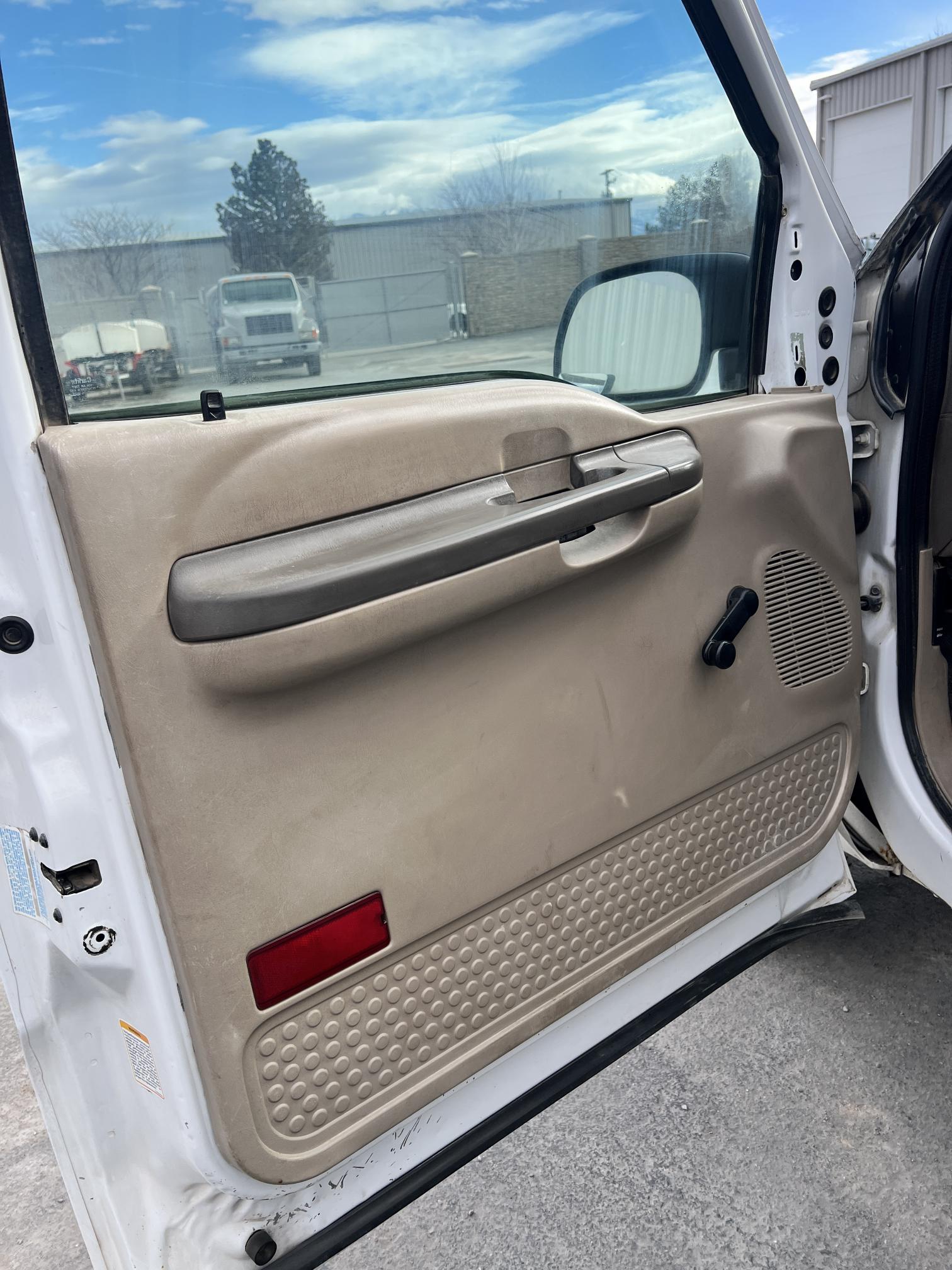 2003 FORD F350 - Image 13