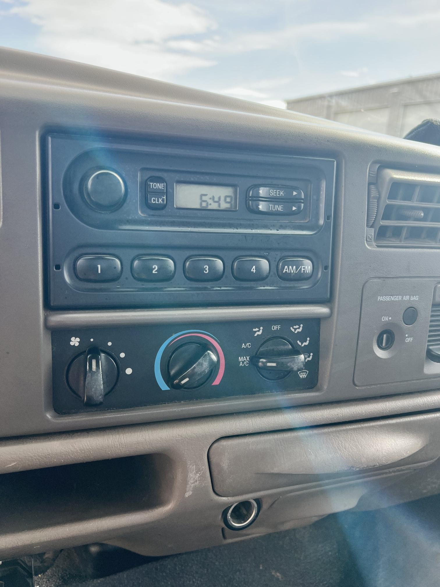 2003 FORD F350 - Image 20