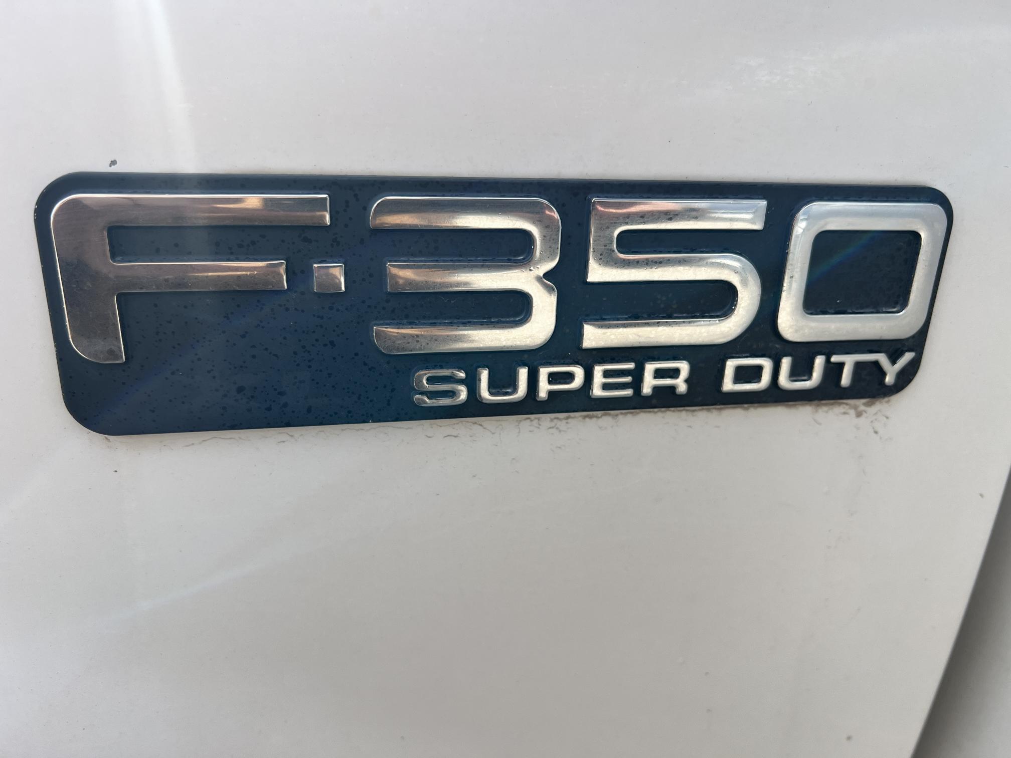 2003 FORD F350 - Image 2